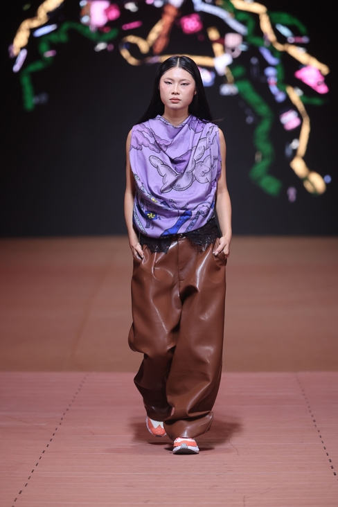 Look 6