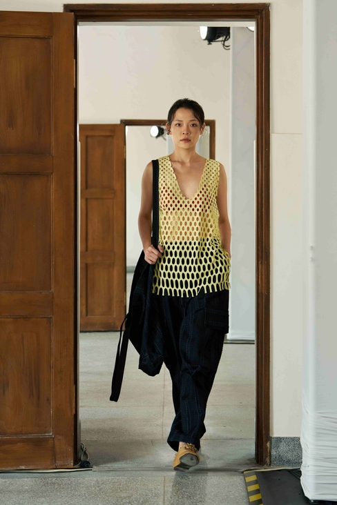 Look 2