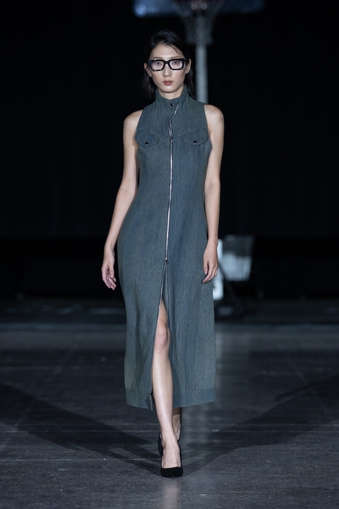 Look 4