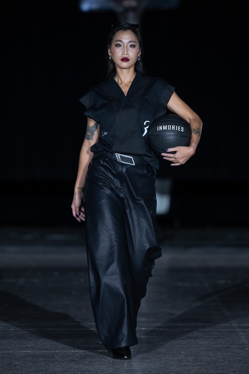 Look 28