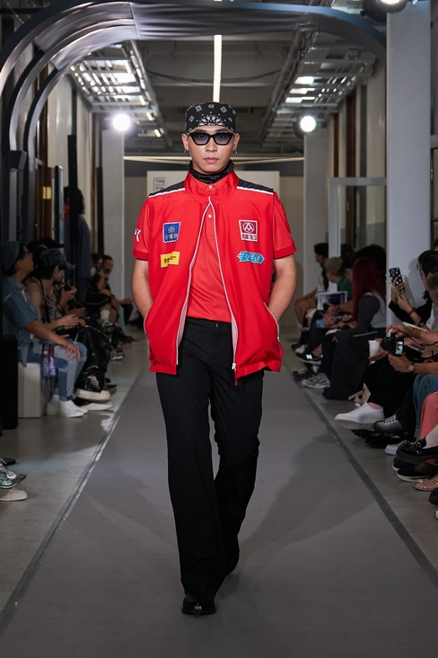 Look 24