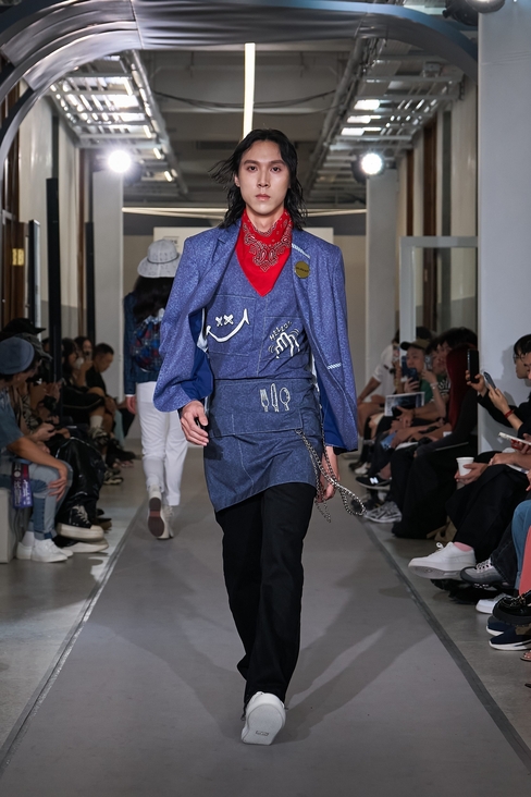 Look 38