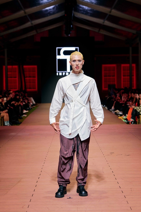 Look 6